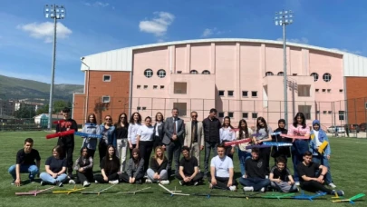 AMASYA'DA İLK MODEL UÇAK YAPIMI : "PELİKAN" MODEL UÇAK