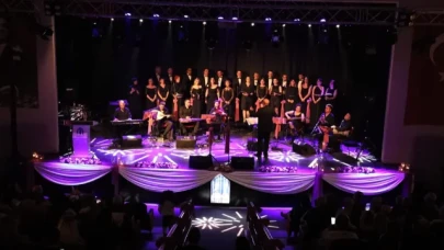 BELEDİYEDEN MUHTEŞEM KONSER