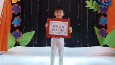 BİLGİ’NİN MİNİKLERİNDEN ANNELERİNE SÜPRİZ