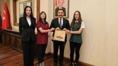 BÖLGE BİRİNCİLERİNİ KABUL ETTİ