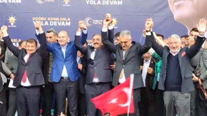 CHP'Lİ MECLİS ÜYESİ AK PARTİYE GEÇTİ