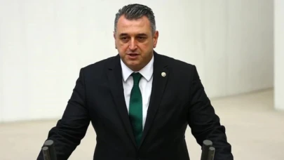 ÇİLEZ "BİZE İKİ ZAFER BİRDEN YAŞATAN RABBİME HAMD OLSUN"