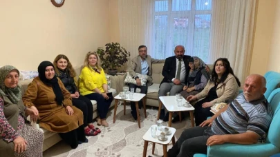 "CUMHUR İTTİFAKI OMUZ OMUZA"