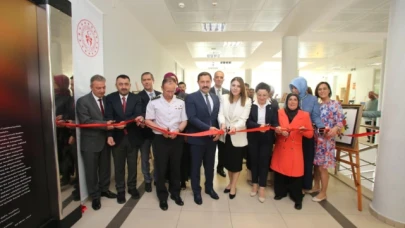 DEPREMZEDELER EL SANATLARI SERGİSİ AÇTI