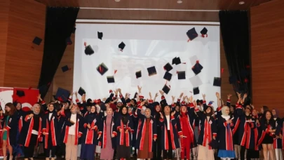 EBE VE HEMŞİRELER MESLEĞE İLK ADIMLARINI ATTILAR