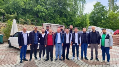ESNAF KAHVALTIDA BİR ARAYA GELDİ