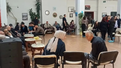 GENÇLER BÜYÜKLERİNİ UNUTMADI