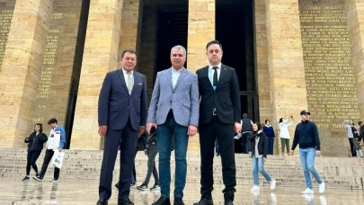 GENEL KURUL ÖNCESİ ANITKABİR ZİYARETİ