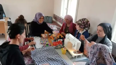KÖY YAŞAM MERKEZİ KADINLAR İÇİN GELİR KAPISI OLDU
