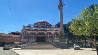 MERKEZ CAMİİNİN TADİLATI BAŞLADI