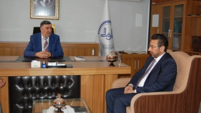 MÜFTÜLÜKTE BAYRAK DEĞİŞİMİ