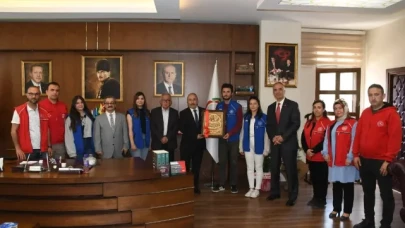 Öztürk'den, Başkan Çelik'e Ziyaret