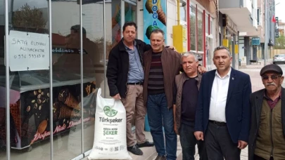 Pastacı Esnafına Şeker Dağıtıldı