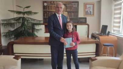 ŞAMPİYONU ÖDÜLLENDİRDİ