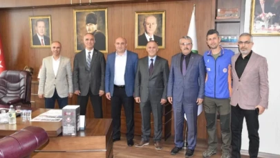TOF BAŞKANI'NDAN AMASYA BELEDİYESİNE ZİYARET