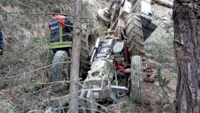 TRAKTÖR DEVRİLDİ, SÜRÜCÜ YARALANDI