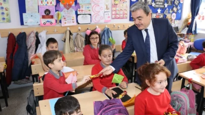 Türkmen’den Okul Ziyareti