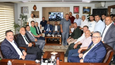 AK Parti Heyetinden Belediye’ye Bayram Ziyareti