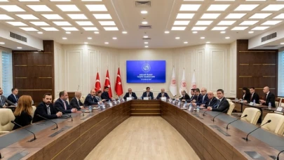 ASGARİ ÜCRETE ARA ZAM TRAFİĞİ HIZLANDI