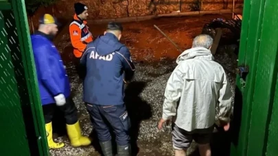EVİNİ SU BASAN VATANDAŞA  AFAD ULAŞTI