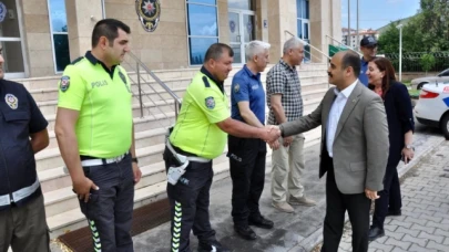 Gümüşhacıköy’de Bayramlaşma Töreni Düzenlendi.
