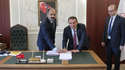 HİBE SÖZLEŞMESİ İMZALANDI