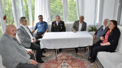 İlçe Protokolünden Ailelere Bayram Ziyareti