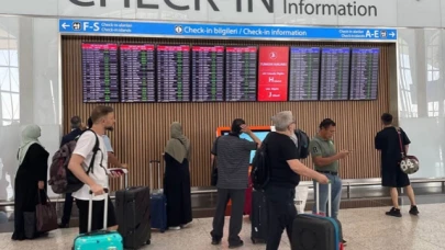 İstanbul Havalimanı'nda Kurban Bayramı Yoğunluğu Devam Ediyor