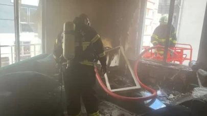 Merzifon'da apartman dairesinde çıkan yangın söndürüldü