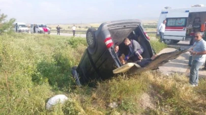 MERZİFON’DA KAZA: 8 YARALI