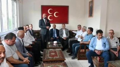 MHP'de Bayramlaşma