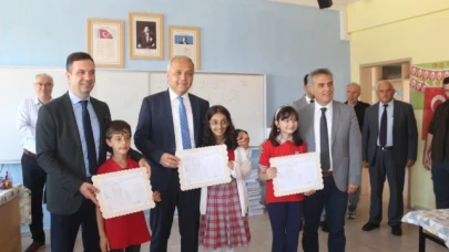 SULUOVA’DA 8428 ÖĞRENCİ KARNE SEVİNCİ YAŞADI