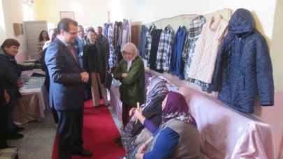 YAKUP KÖYÜ'NDE YIL SONU SERGİSİ DÜZENLENDİ