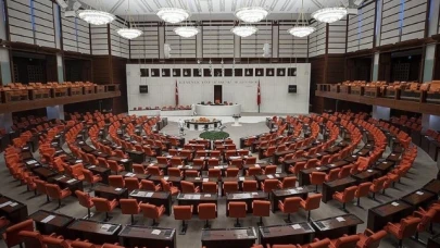 YENİ YASAMA DÖNEMİNDE GÖZLER MECLİS'TE OLACAK