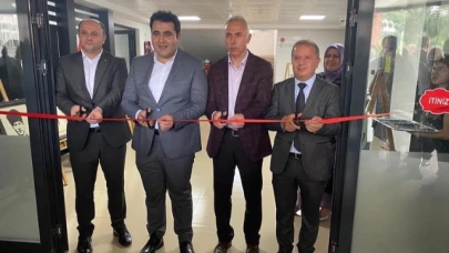 YIL SONU SERGİSİ AÇILDI