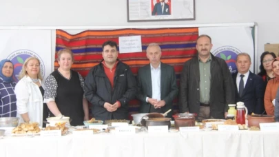 YÖRESEL YEMEKLER TANITILDI