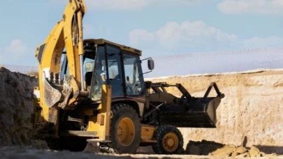 ARAÇ VE İŞ MAKİNESİ SATIŞI YAPILACAKTIR