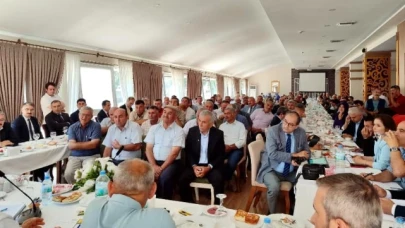 Ak Parti Amasya Milletvekilleri Muhtarlarla bir araya geldi