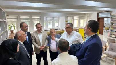 Ak Parti Milletvekilleri kütüphaneye ziyarette bulundu