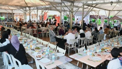 Başkan Çelik koruyucu aileler ile bir araya geldi