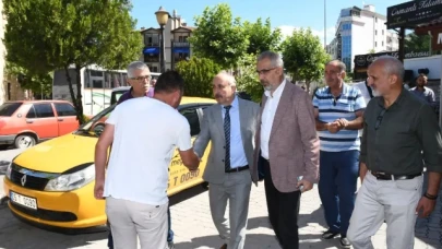 Başkan Çelik, Taksi Durağı Ziyaretinde
