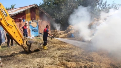 Çıkan Yangında 10 Ton Saman Kullanılamaz Hale Geldi!