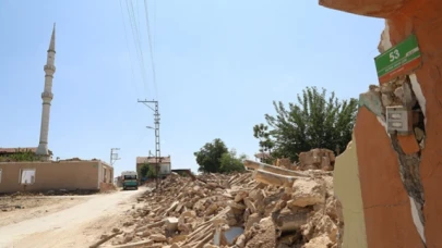 Depremlerden etkilenen Malatya'da 36 bin ağır hasarlı bina yıkılacak