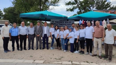 Dost eli yardımlaşma ve dayanışma derneği kermes açtı
