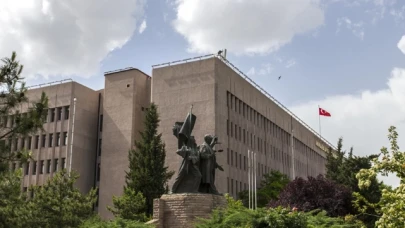Eski milletvekillerine ait fezlekeler Ankara Cumhuriyet Başsavcılığında