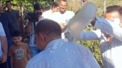 Geleneksel Köy Düğününde Damat Hamamı