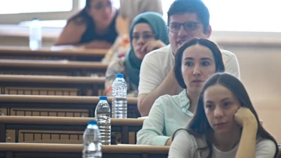İkinci oturum saat 14.45'te başlayacak.