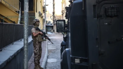 İstanbul'da DEAŞ'a yönelik operasyonda 28 şüpheli yakalandı