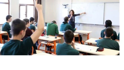 Öğretmenlerin il içi isteğe bağlı yer değiştirme kılavuzu yayımlandı