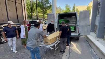 Sivas'ta KKKA hastalığı şüphesiyle tedavi gören 2 kişi hayatını kaybetti